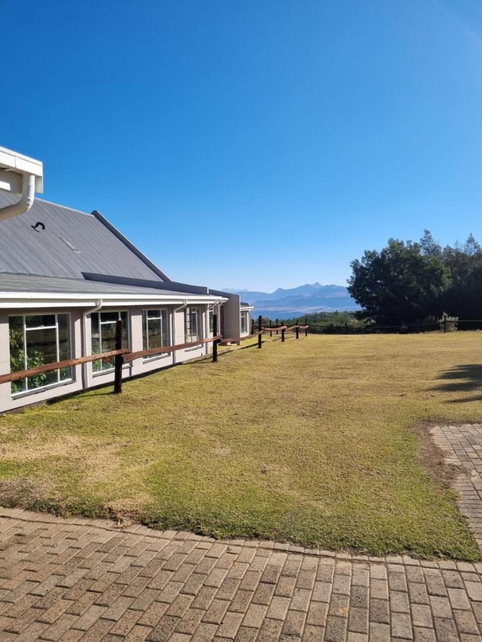 Maison d'hôtes Drakensberg Mountain Retreat à Bergville Extérieur photo